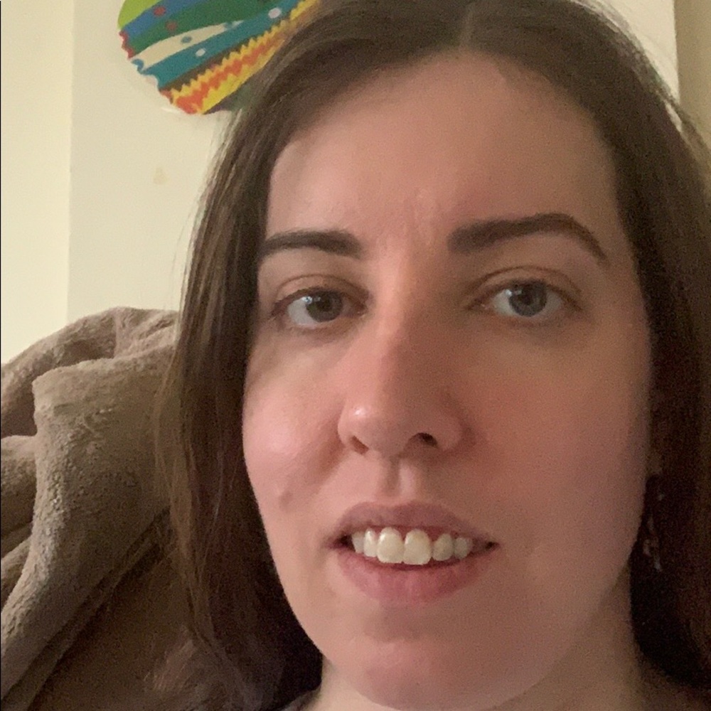 Meet your Posher, Elizabeth